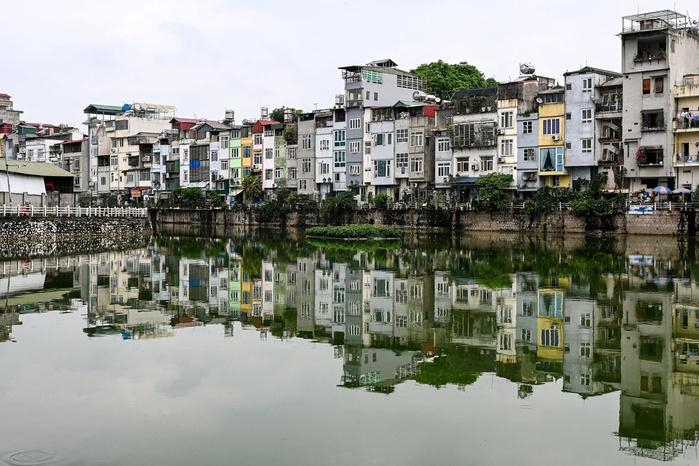 Smiski là gì mà giới trẻ đua nhau 'đập hộp'?